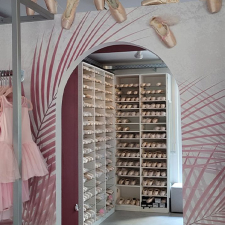 Eingang Spitzenschuhe